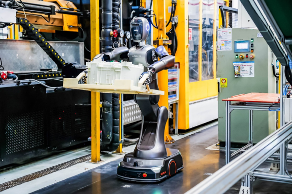 资生网 美的中期业绩双增背后：“智造”领跑行业，智能体工厂掘金未来